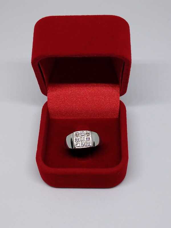 ring with 6 gems